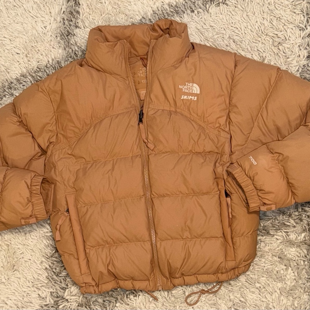 Skims x TNF 2000 Retro Nuptse- OCHRE- Sz Small - Picture 2 of 5
